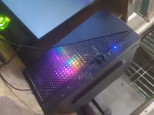 Desktop Computer 8GB RAM Intel Core i3 SSD 128GB