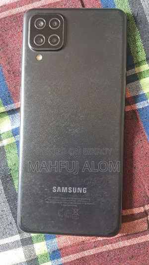 Samsung Galaxy A12 64 GB Black