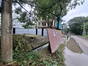 L=Block || Corner 2nd Plot || North Face || Bashundhara R/A