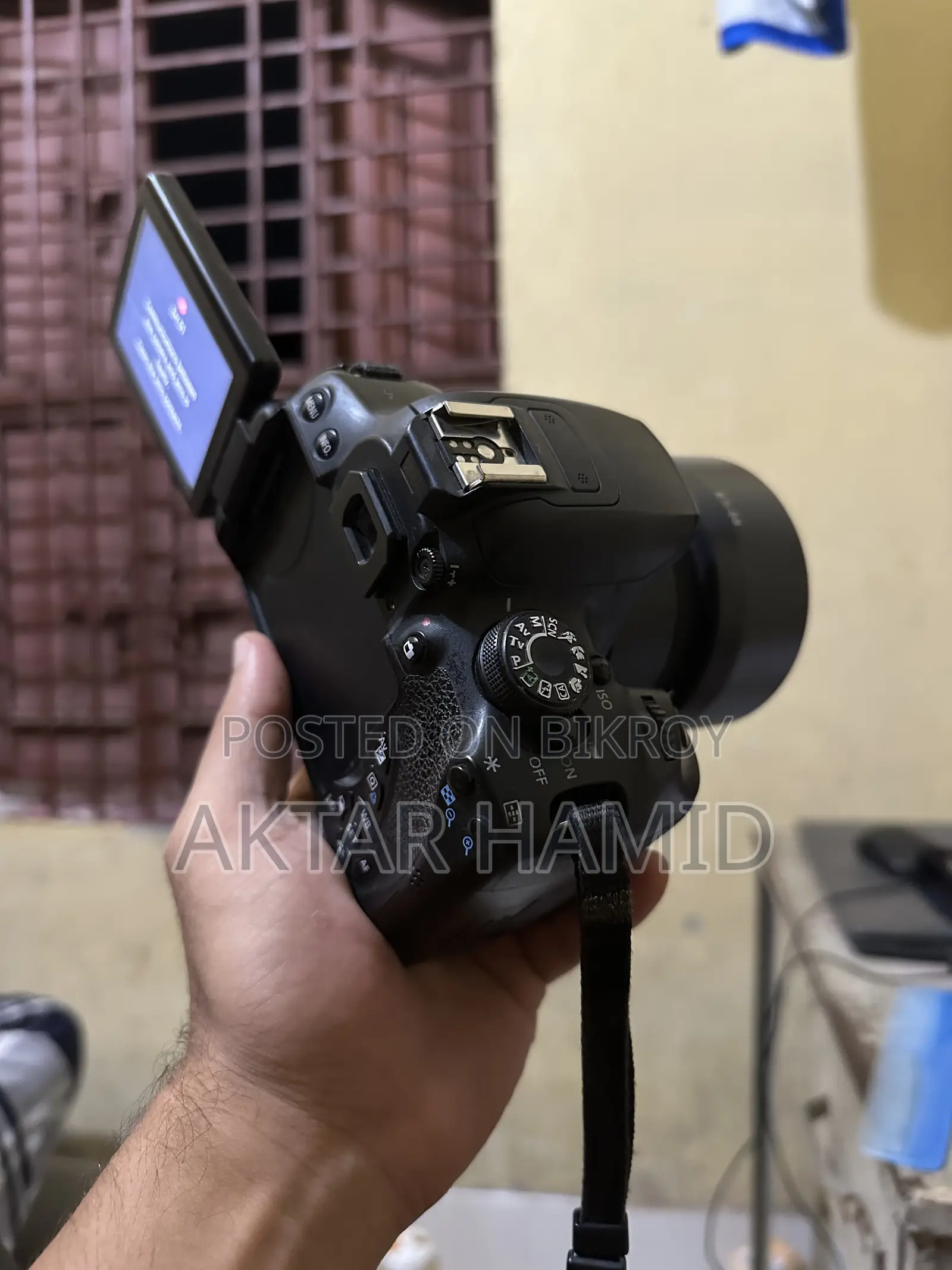 Canon 700D With Lens 50mm 1:1.8 STM