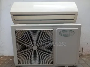 Carrier 1.5 Ton AC R22 Gas