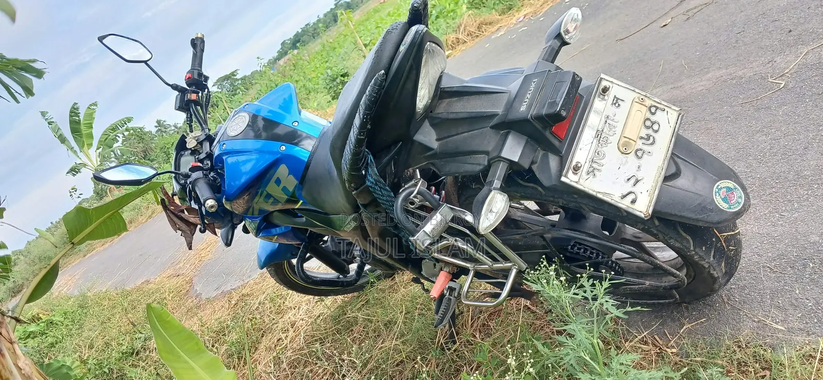 সুজুকি জিক্সার ২০১৮ নীল