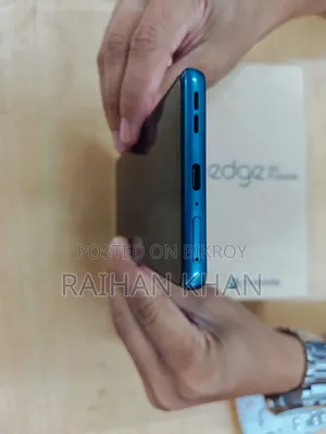 মোটরটোলা এজ ৫০ ফিউশন ২৫৬ জিবি ব্লু