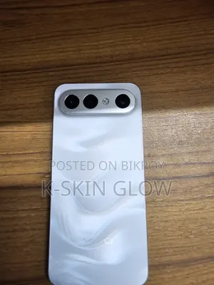 ভিভো এস৫০ প্রো মিনি ২৫৬ জিবি হোয়াইট