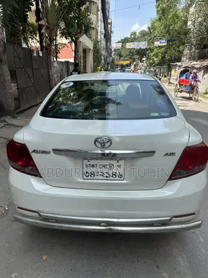 টয়োটা অ্যালিওন ২০১৭ পার্ল