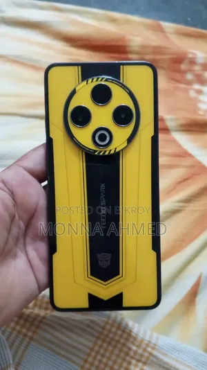 Tecno Spark 30 128 GB Gold