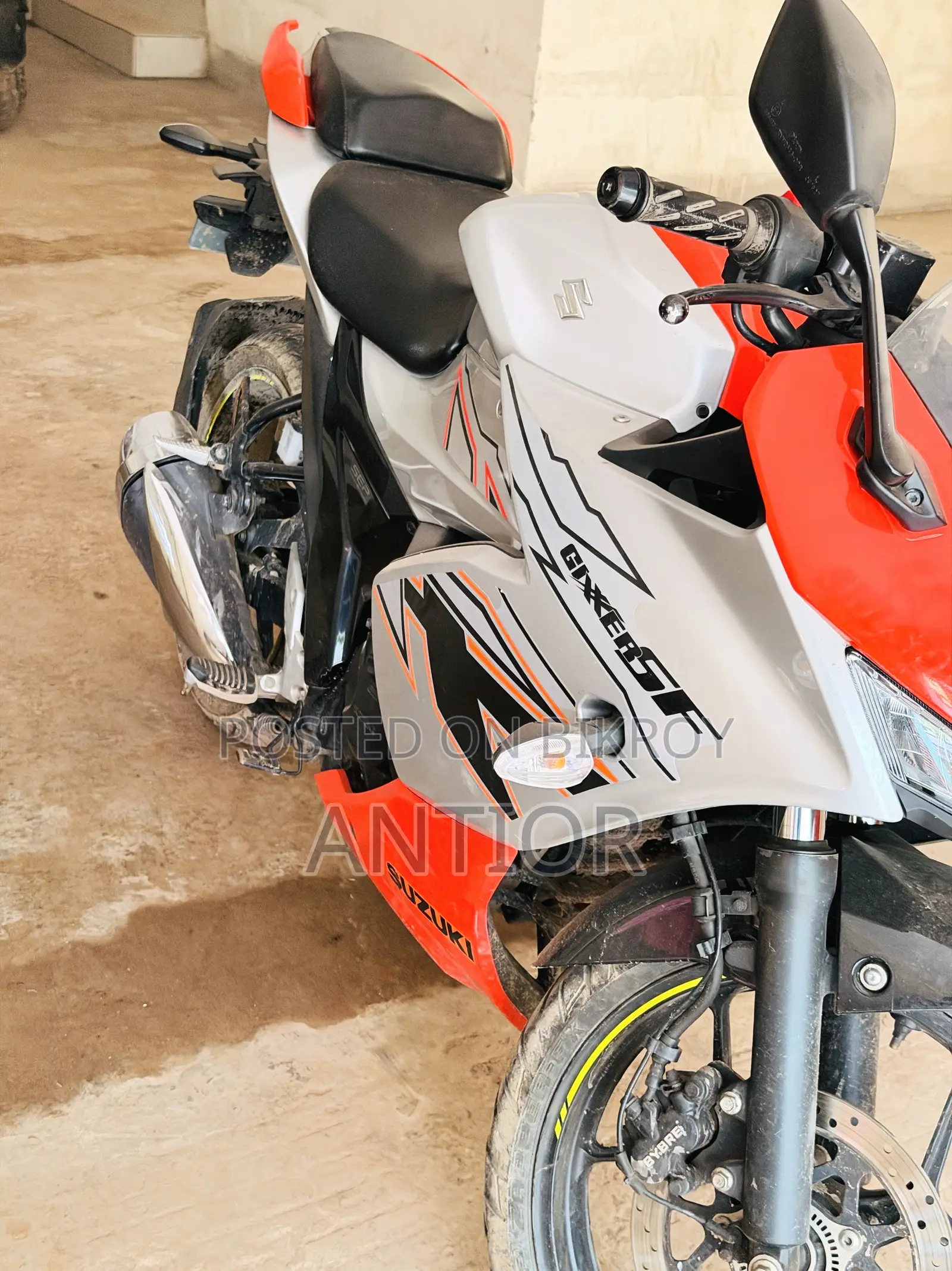New Suzuki Gixxer SF 2024 Orange