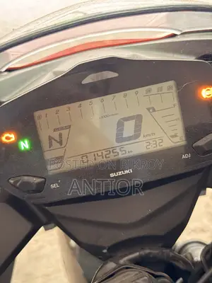 New Suzuki Gixxer SF 2024 Orange