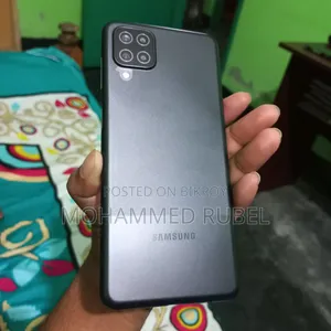 Samsung Galaxy A12 64 GB Black