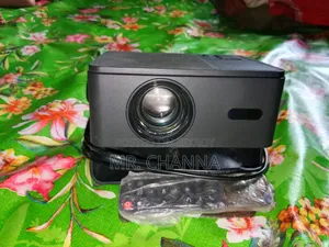 Aun A32 Pro Projector