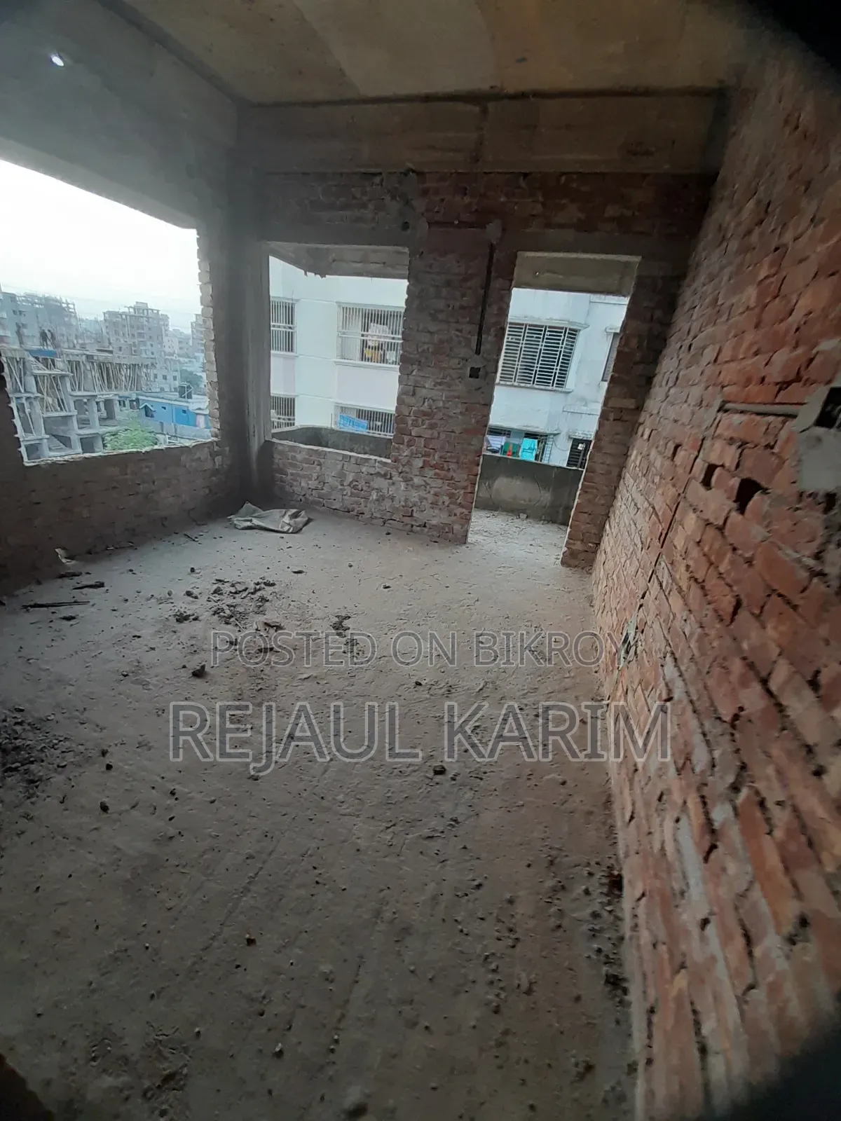 ধানমন্ডি রিভার ভিউ, হাজারীবাগ-এ বিক্রয়ের জন্য ৩ বেডরুমের ফ্ল্যাট ব্লক