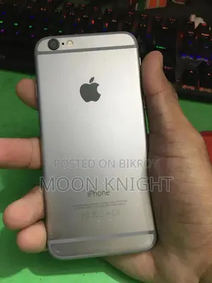 Apple iPhone 6 16 GB Black