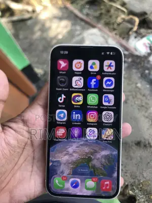Apple iPhone 13 256 GB White