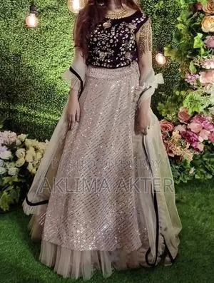 পার্টি ওয়্যার লেহেঙ্গা
