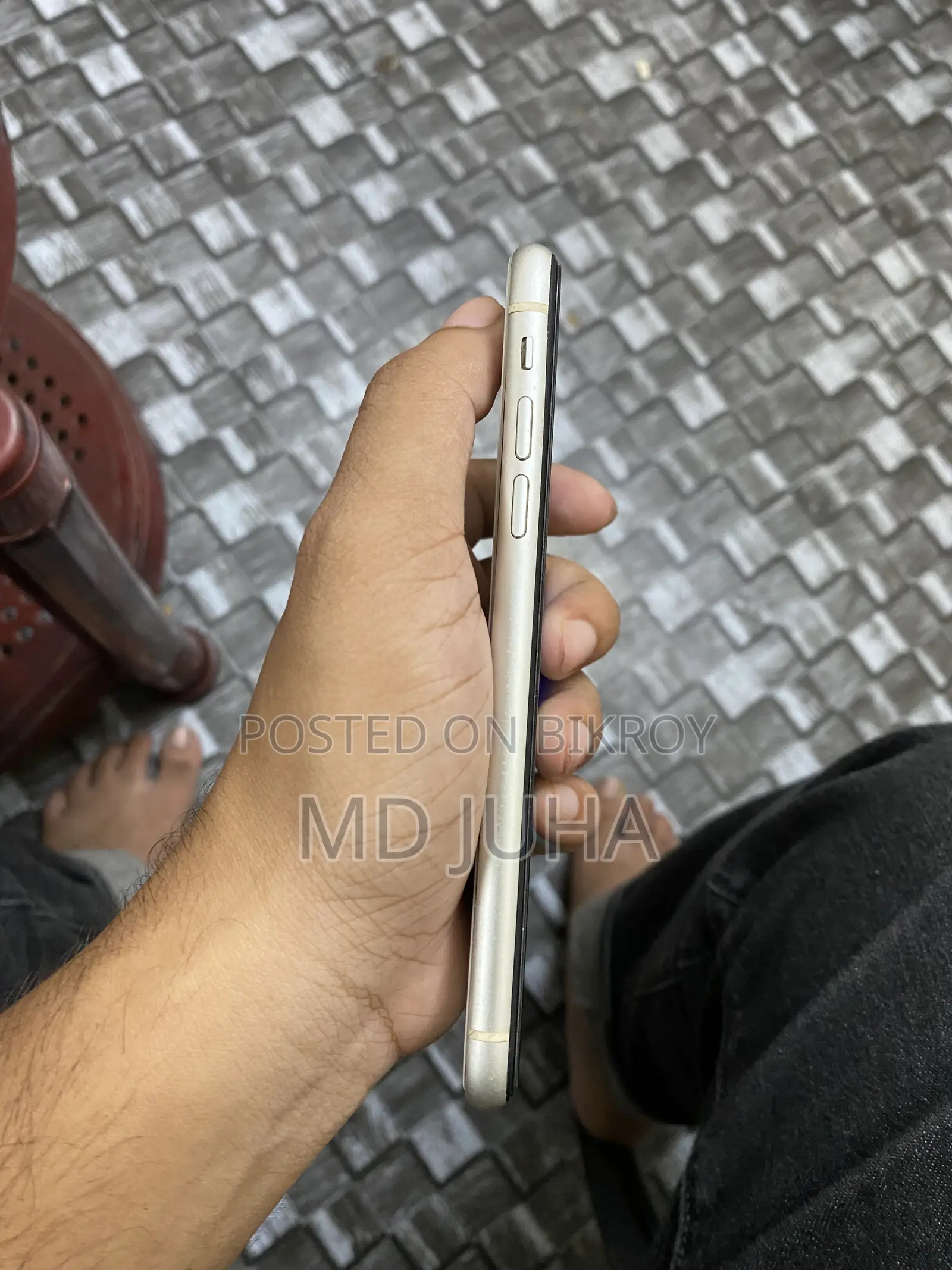 অ্যাপল আইফোন ১১ ৬৪ জিবি হোয়াইট