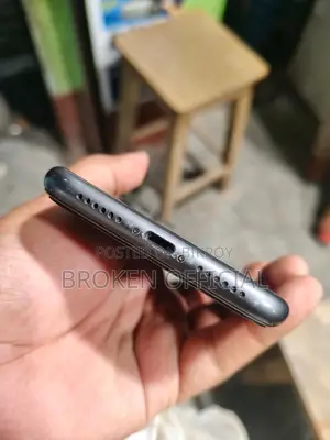 Apple iPhone 11 128 GB Black