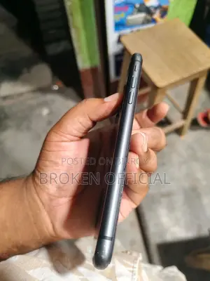 Apple iPhone 11 128 GB Black