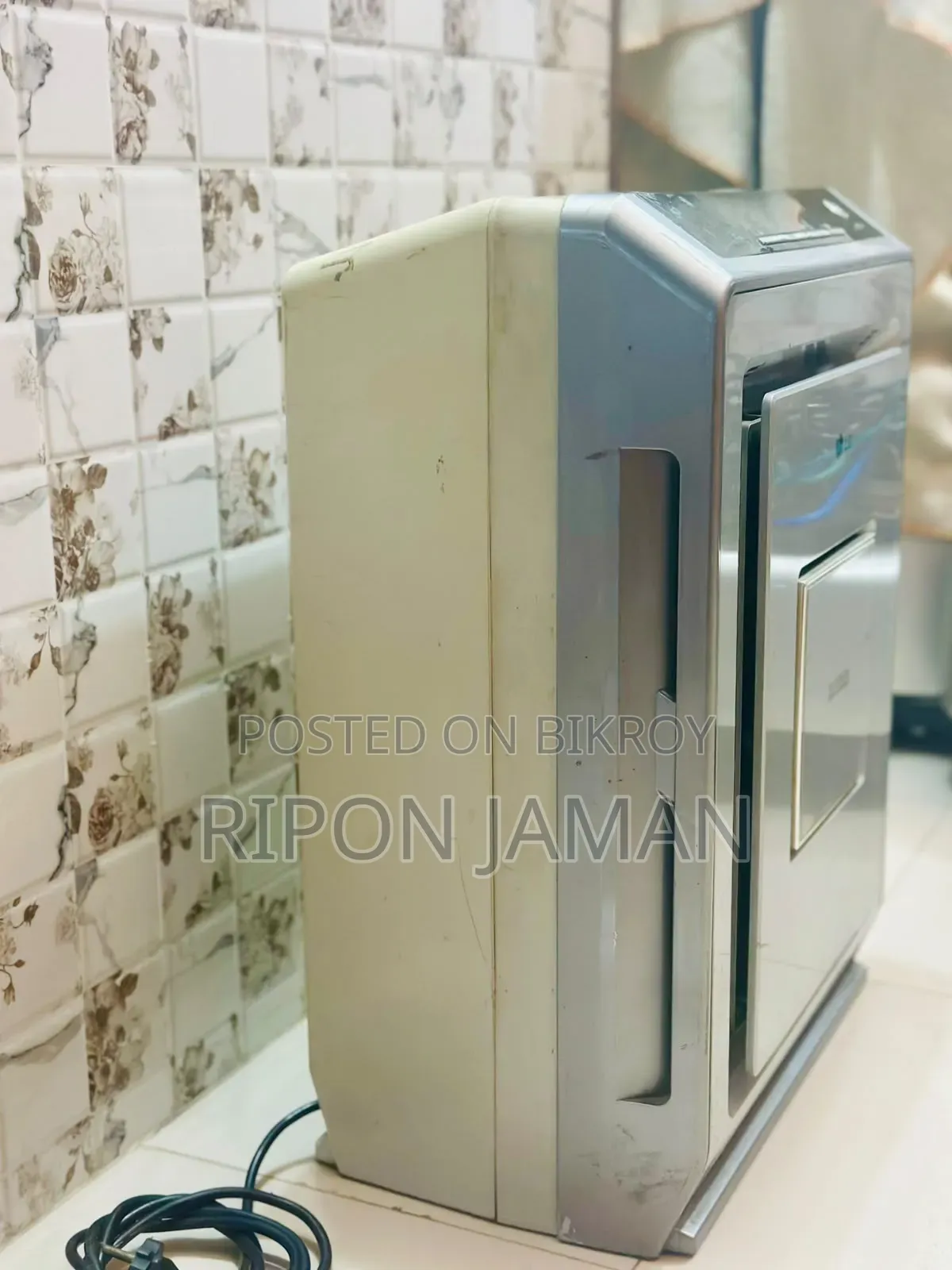 LG Air Purifier (PS-M550) - Heavy Duty Korea