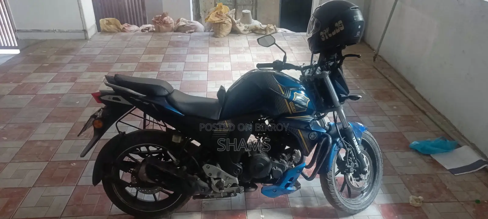 Yamaha FZS V2 2022 Blue