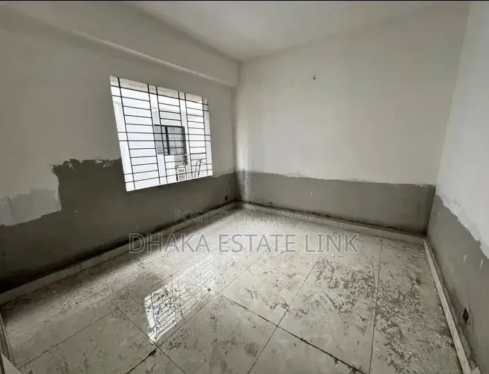 3 Bedroom Apartment in Mogbazar for sale