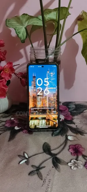 মোটরোহলা মোটো জি৮৪ ২৫৬ জিবি