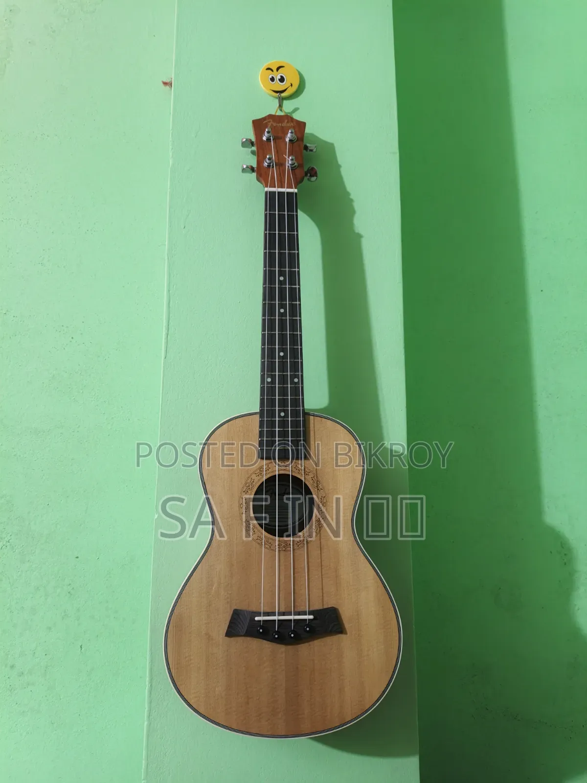 ফেন্ডার ইউকুলেলে
