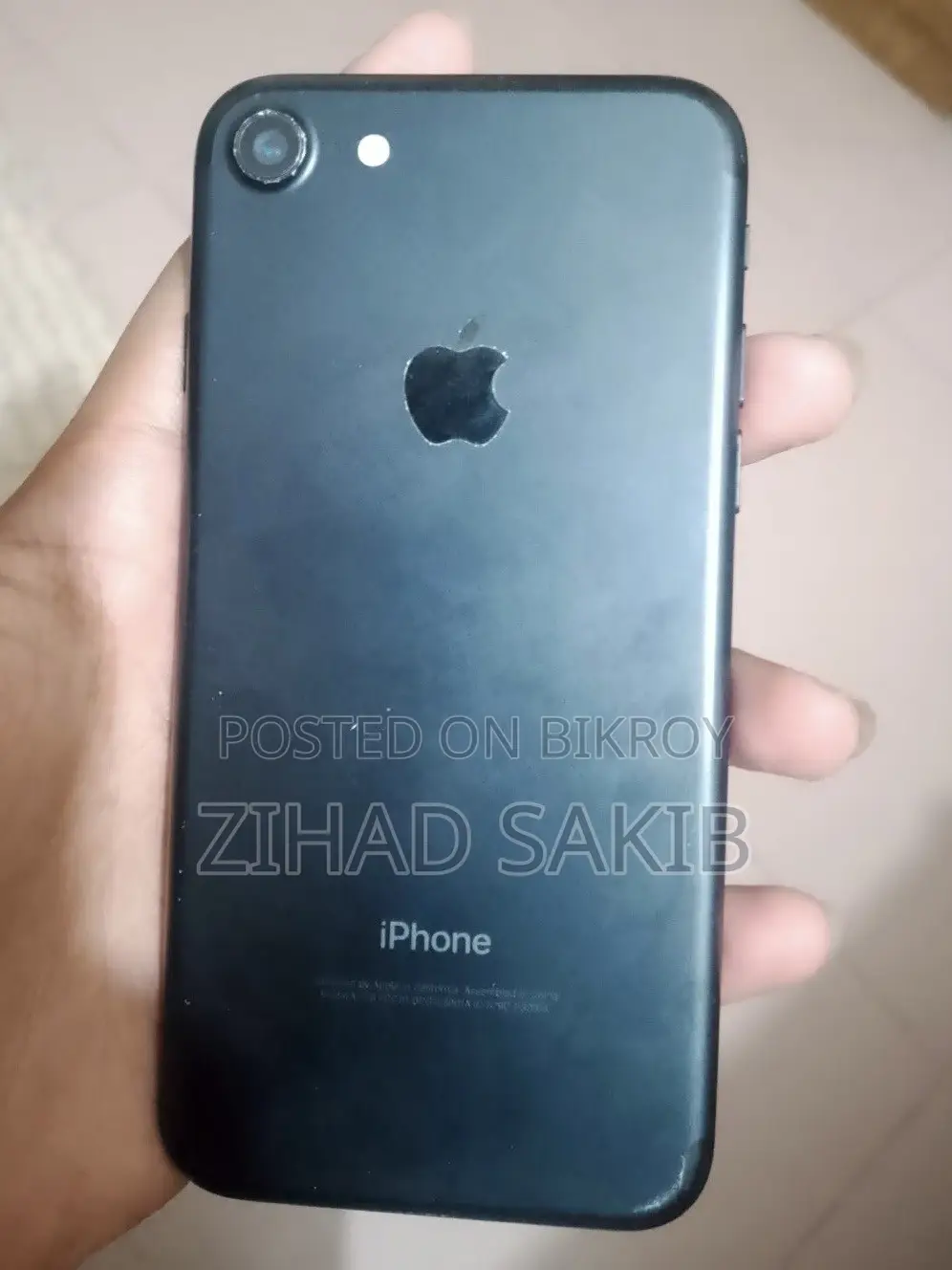 অ্যাপল আইফোন ৭ ৩২ জিবি ব্ল্যাক