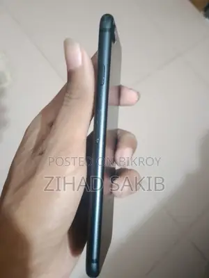 অ্যাপল আইফোন ৭ ৩২ জিবি ব্ল্যাক