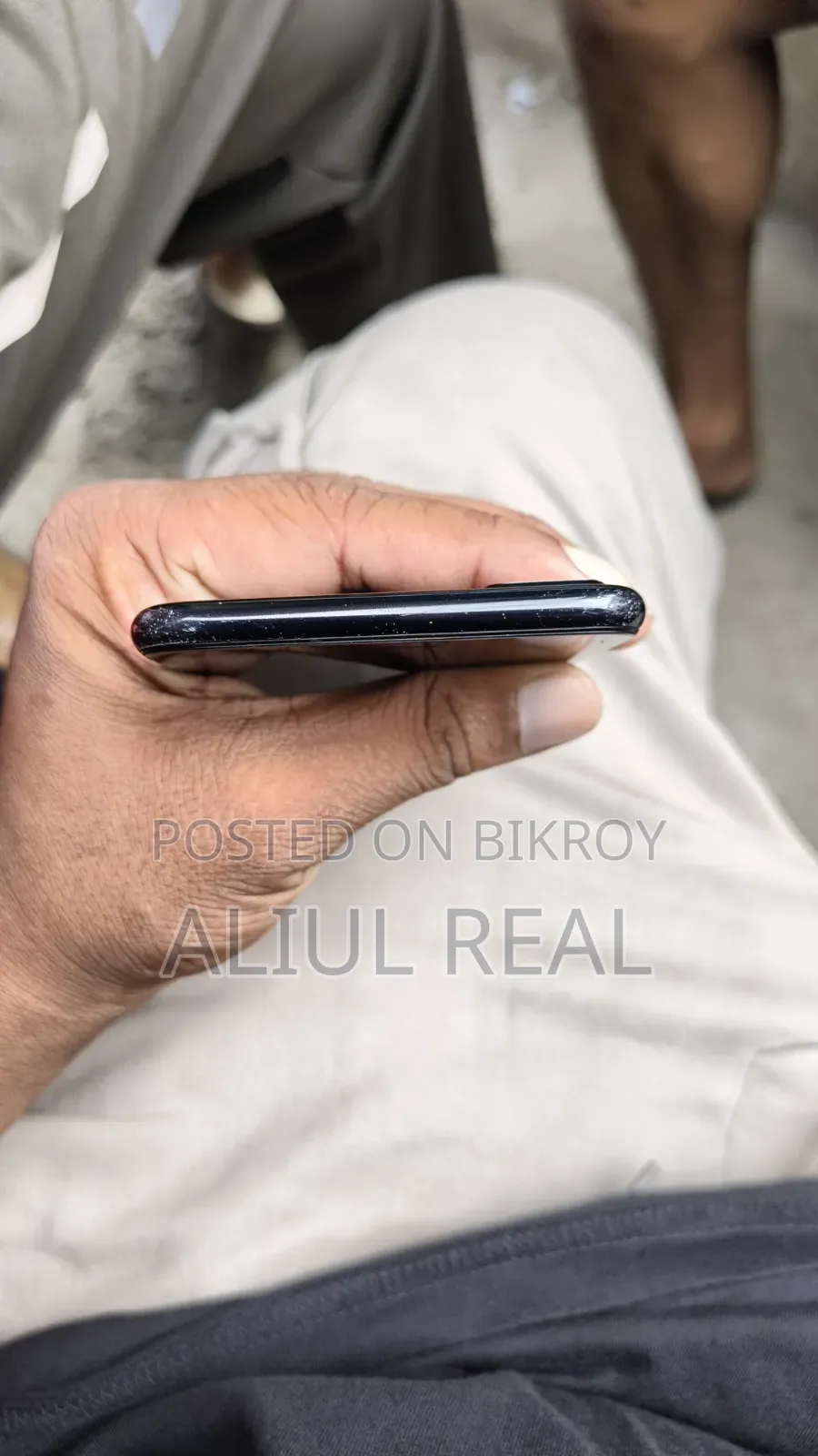 ইএল ৬৪ জিবি কালো