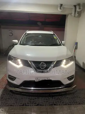 Nissan X-Trail 2.0 Petrol Four-Wheel Drive 2014 Pearl