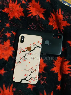 অ্যাপল আইফোন এক্সএস ৬৪ জিবি গোল্ড