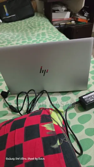 Laptop HP EliteBook 840 G11 8GB Intel Core i5 HDD+SSD 256GB