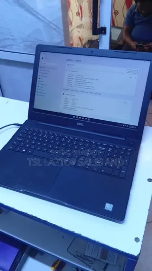 Laptop Dell Inspiron 15 3581 4GB Intel Core i3 HDD+SSD 320GB