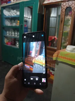 Imam i12 Daisy 32 GB Red