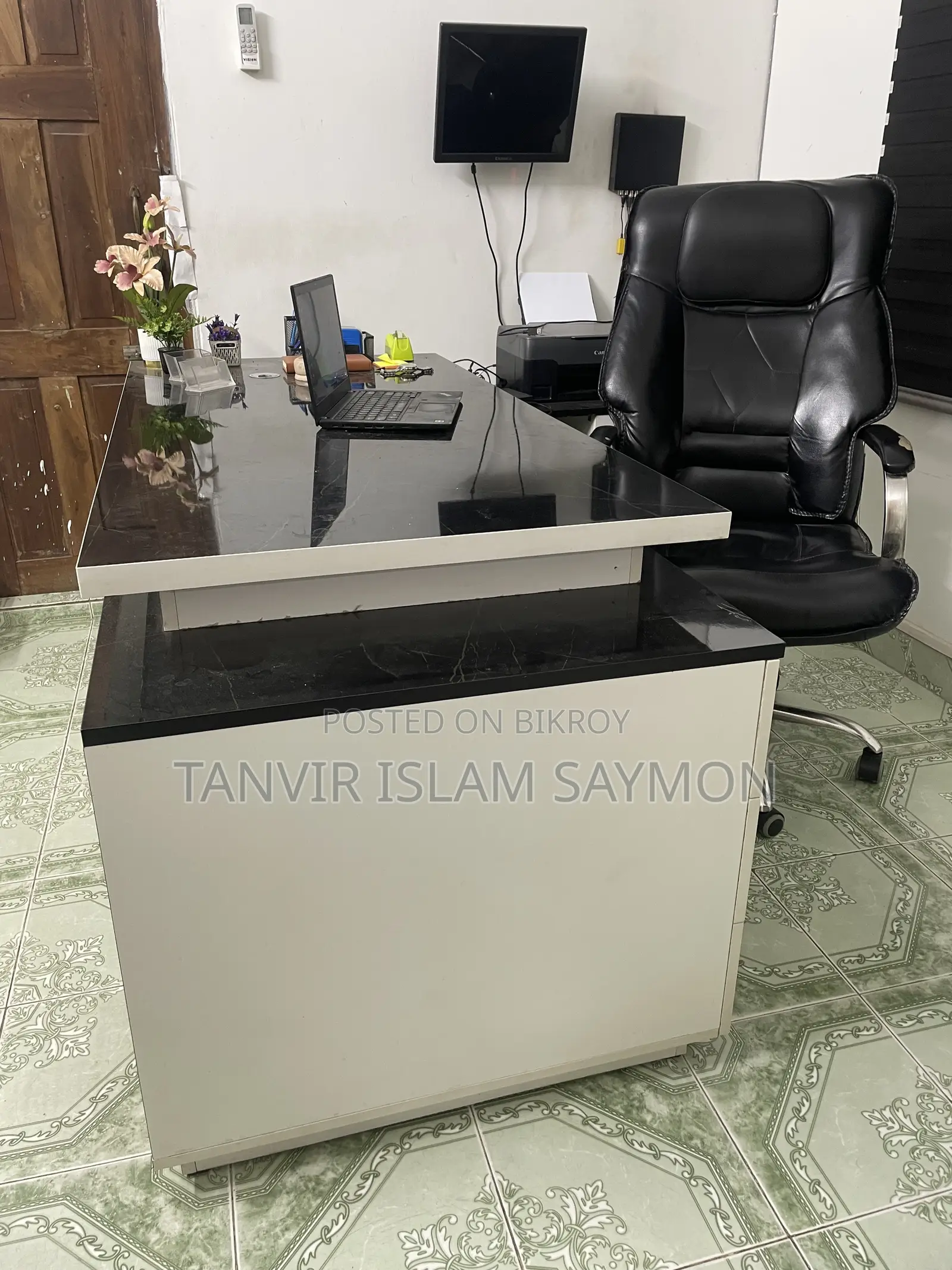 Executive Table