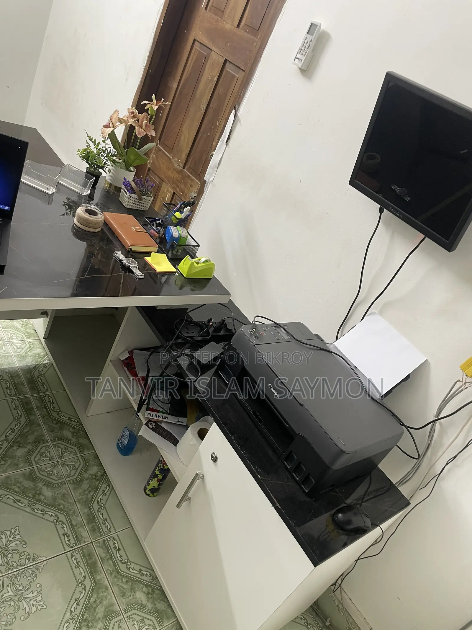Executive Table