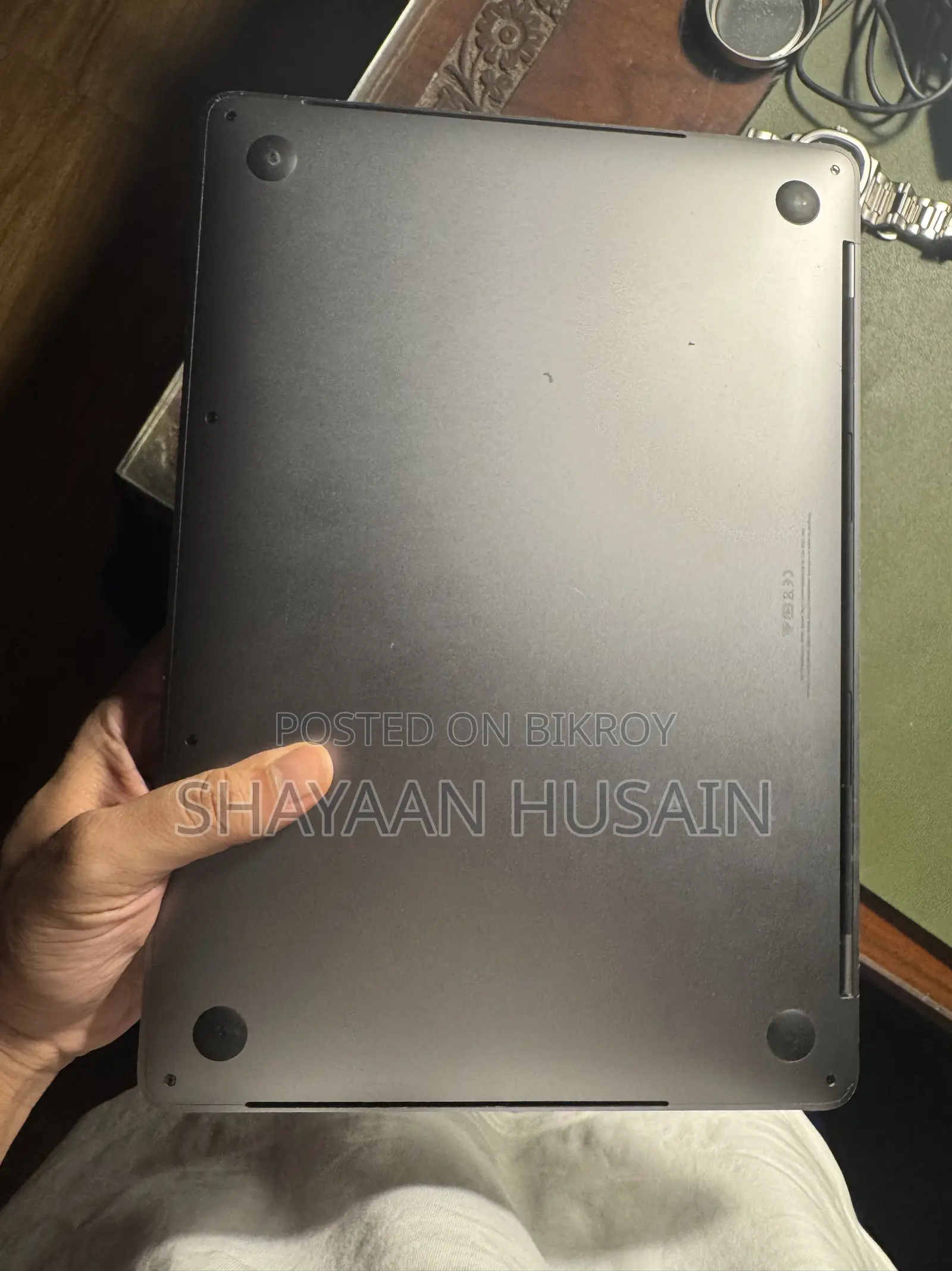Laptop Apple MacBook Pro 8GB Intel Core i5 SSD 256GB