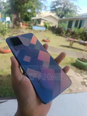 Vivo V21e 128 GB Graphite