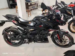 Bajaj Pulsar N160 2023 Black