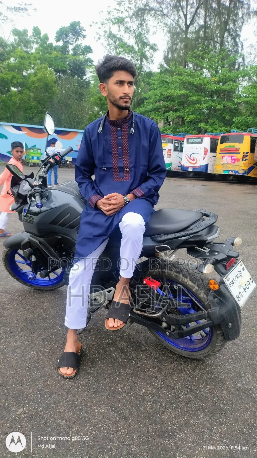 নতুন ইয়ামাহা এফজেডএস ভি৩ ২০২৩ গ্রে