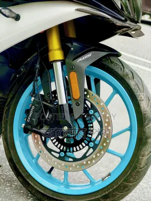 CFMoto 300SR 2025 White