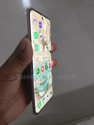 Vivo V40e 128 GB Gold