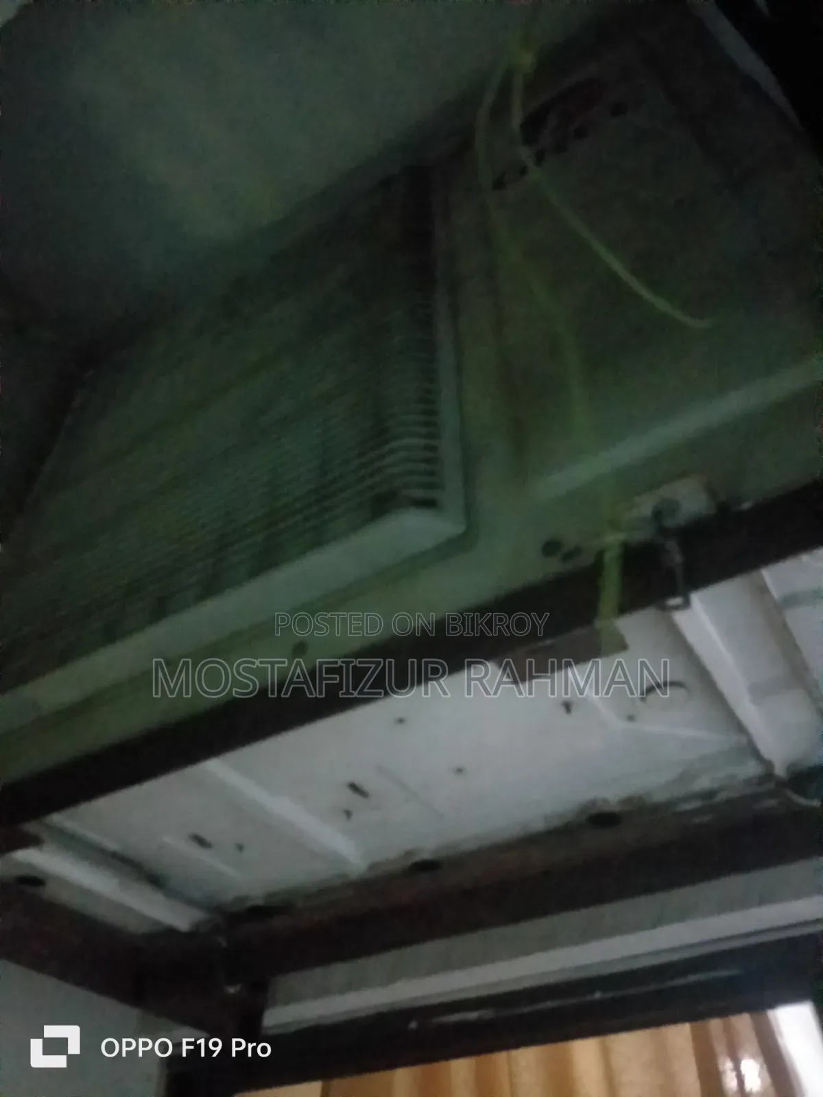 বিদেশে যাওয়ার কারণে দুটি এসি বিক্রি হবে