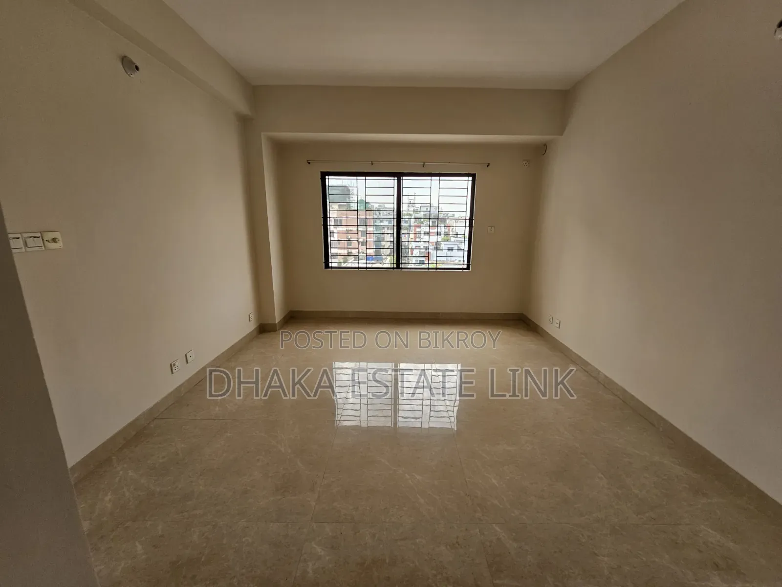 3bdrm Apartment in Dhanmondi for sale