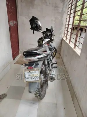 Bajaj Discover 125 2020 Black