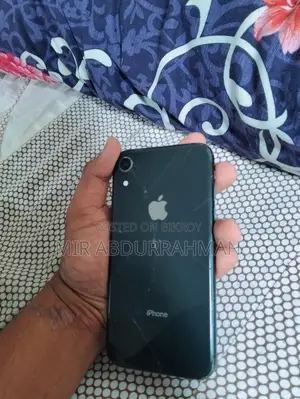 অ্যাপল আইফোন এক্সআর ৬৪ জিবি কালো