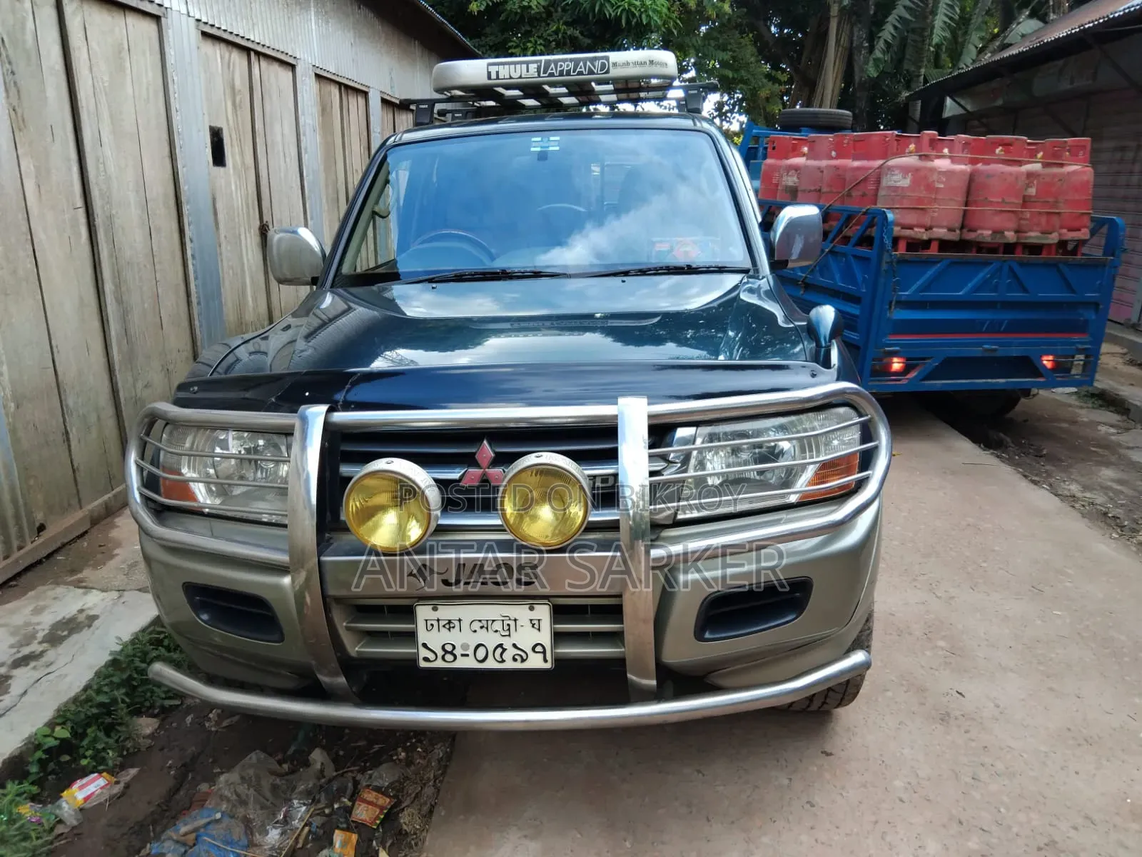 Mitsubishi Pajero 2001