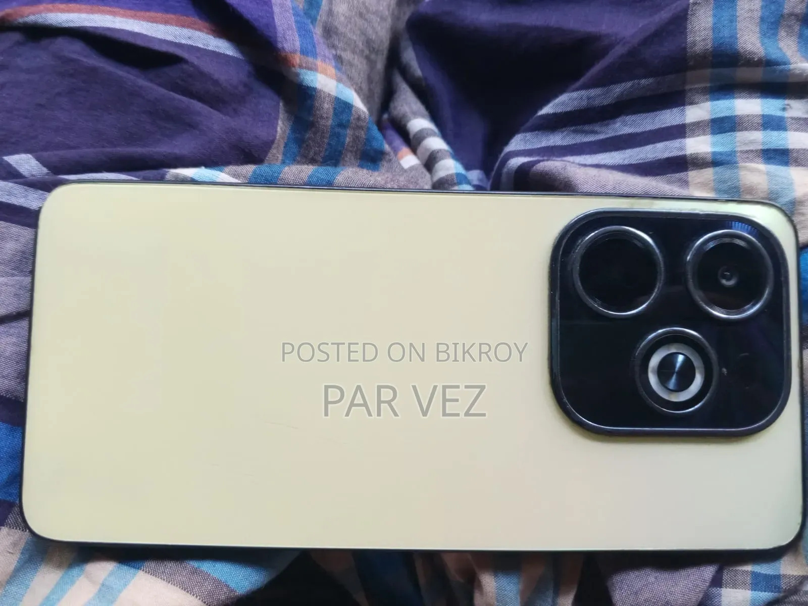 New Infinix Hot 40i 128 GB Yellow