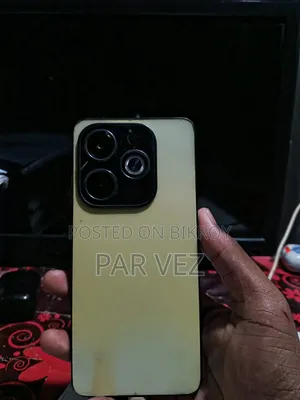 New Infinix Hot 40i 128 GB Yellow