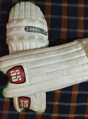 ক্রিকেট কিট